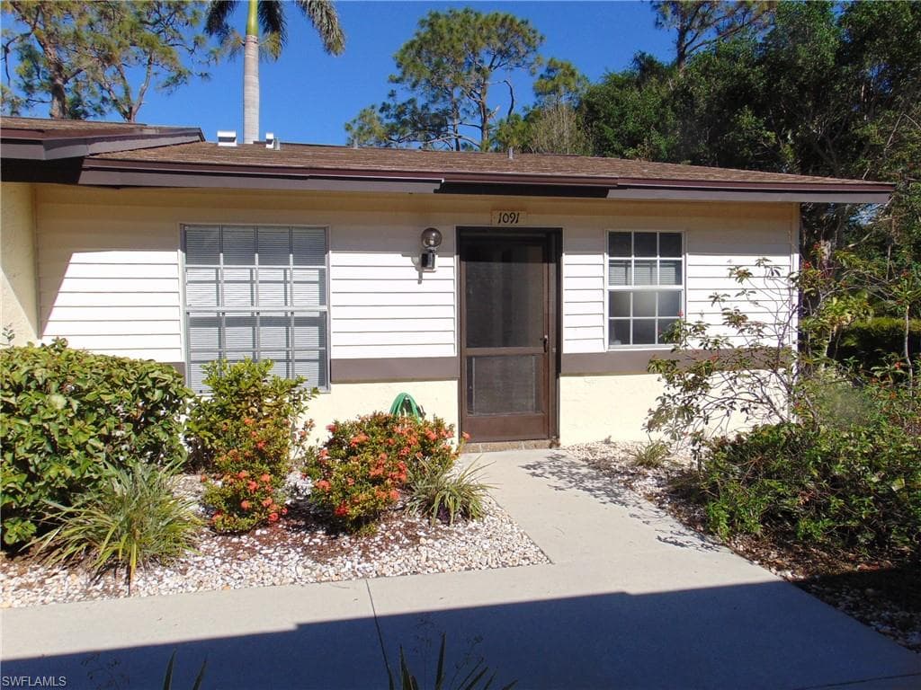 1091 Pine Isle LN 1091 NAPLES, FL 34112