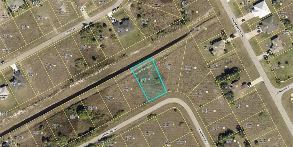 219 Partridge ST LEHIGH ACRES, FL 33974
