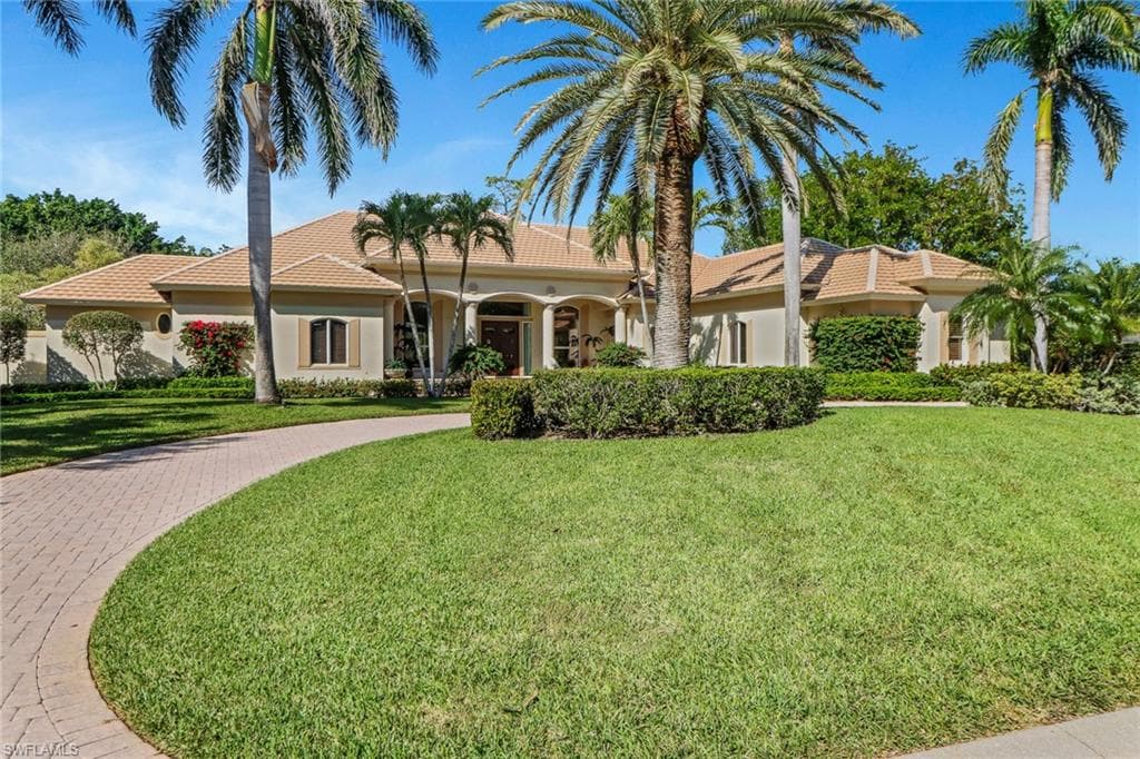 12801 Pond Apple DR E NAPLES, FL 34119