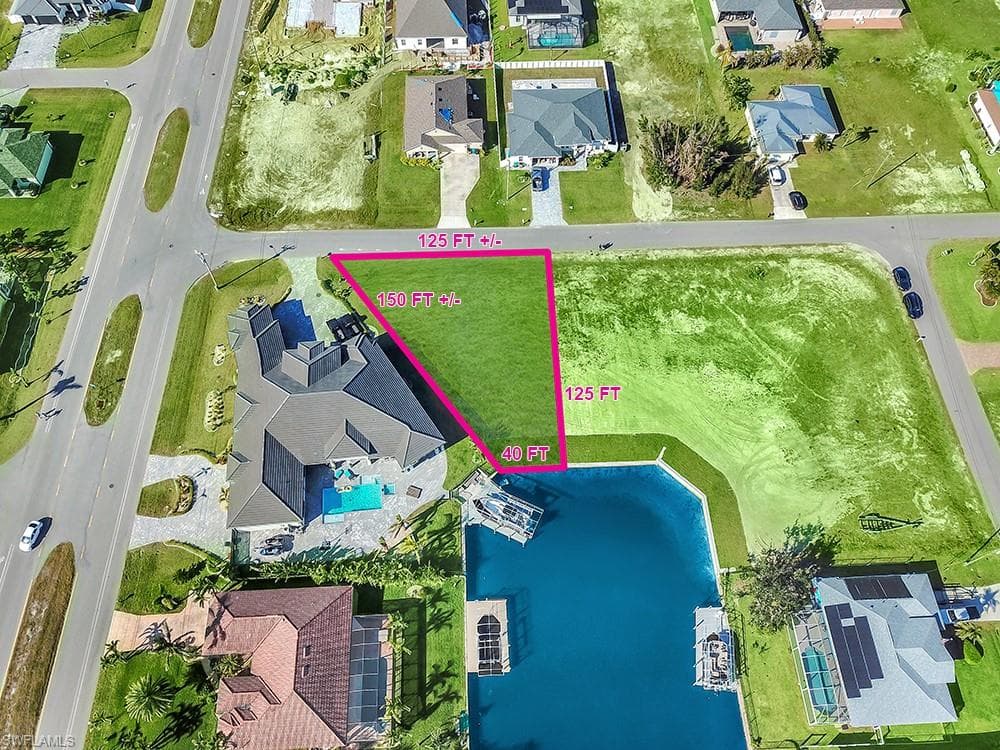 5 NW 35th AVE CAPE CORAL, FL 33993