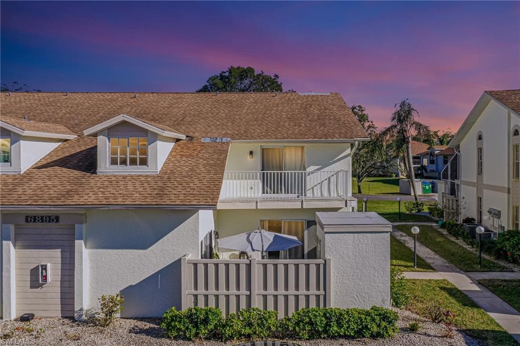 6895 Pentland WAY 101 FORT MYERS, FL 33966