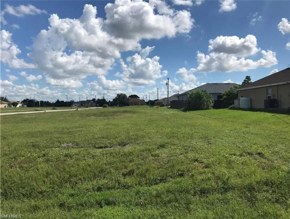 1107 NW 9th AVE CAPE CORAL, FL 33993
