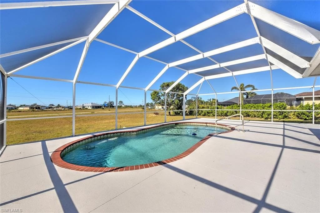 1222 NE 19th CT CAPE CORAL, FL 33909
