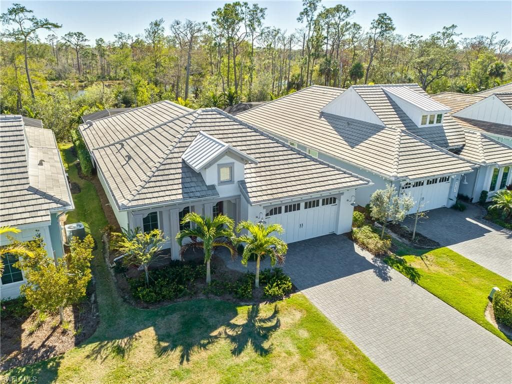 6347 Antigua WAY NAPLES, FL 34113