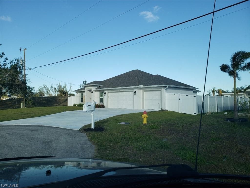 2417 SW 11th AVE CAPE CORAL, FL 33914