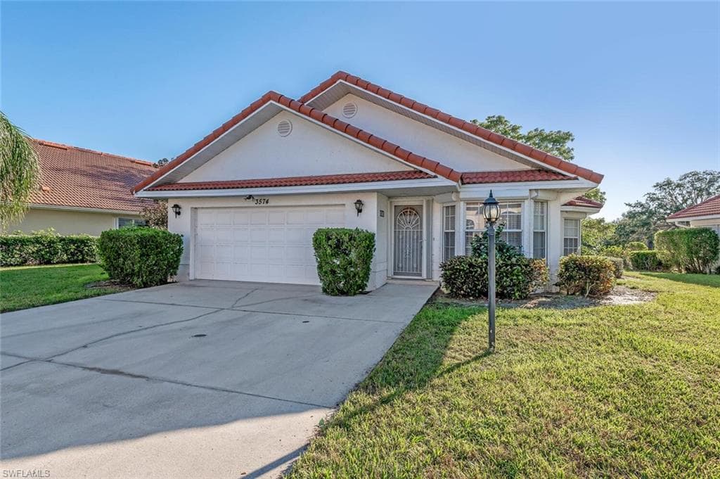 3574 Midas PL NAPLES, FL 34105