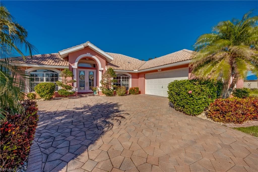 2546 SW 27th AVE CAPE CORAL, FL 33914