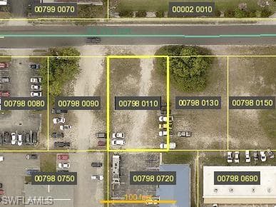 1322 SE 8th TER CAPE CORAL, FL 33990