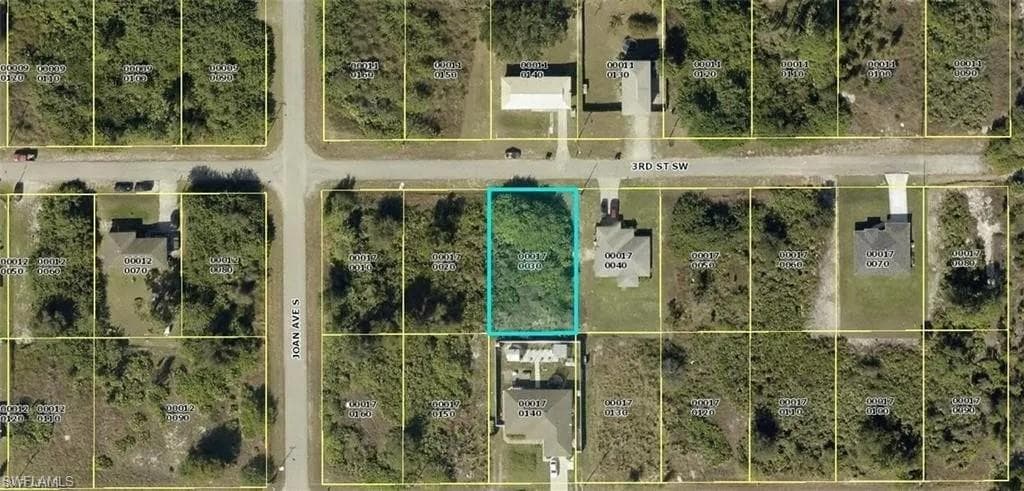 2925 3rd ST SW LEHIGH ACRES, FL 33976