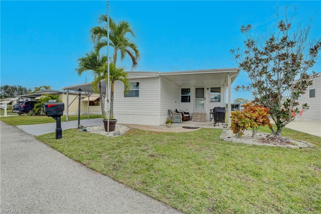 134 Primrose LN 73 NAPLES, FL 34114
