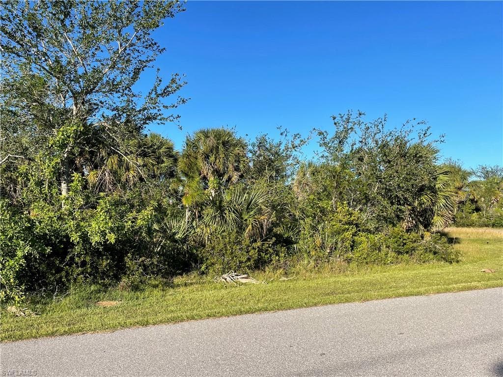 15819 Viscount CIR PORT CHARLOTTE, FL 33981