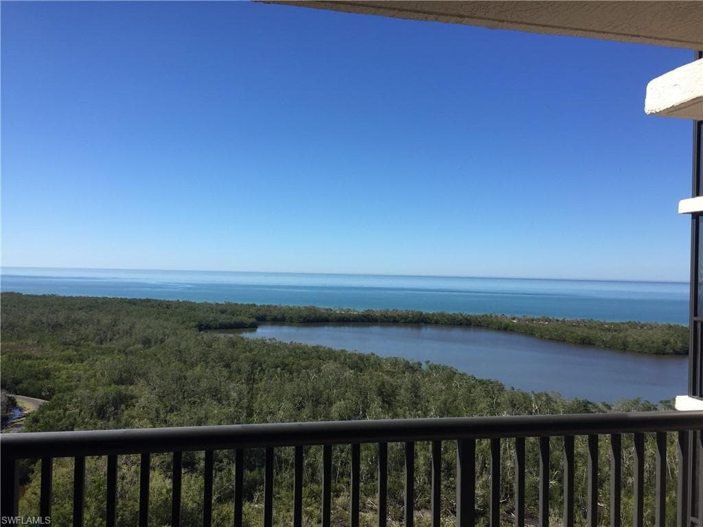 6825 Grenadier BLVD 1804 NAPLES, FL 34108