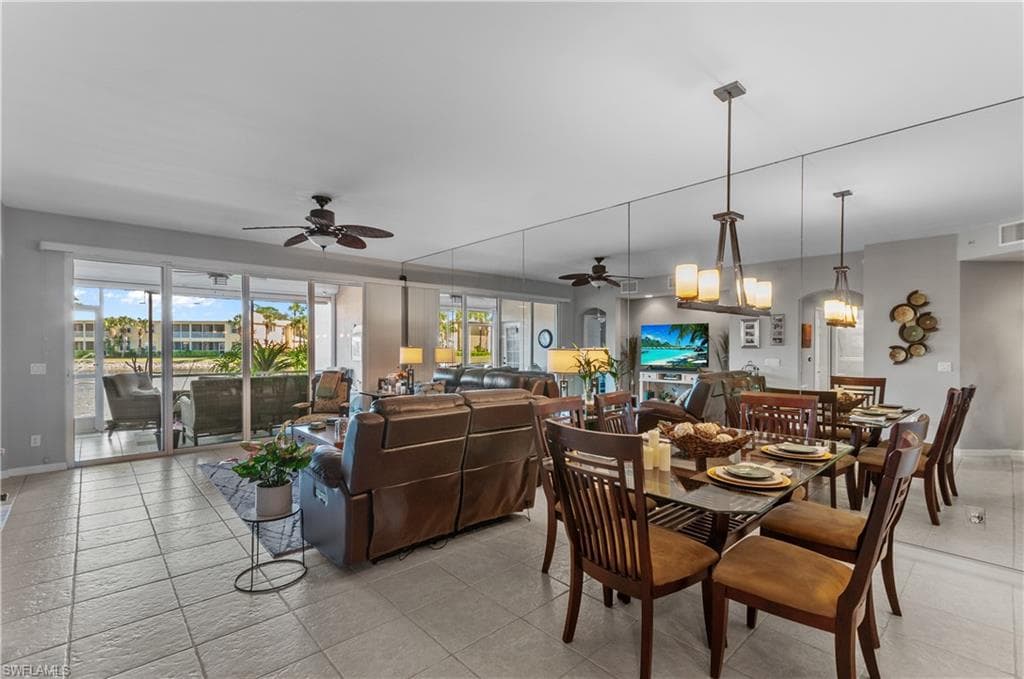 1150 Sweetwater LN 1203 NAPLES, FL 34110