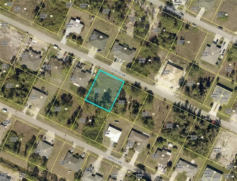 4733-4735 27th ST SW