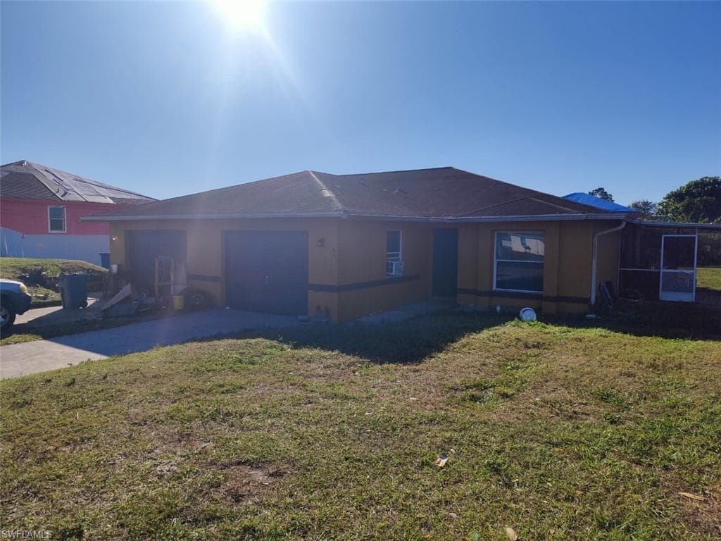 5015 centennial BLVD LEHIGH ACRES, FL 33971