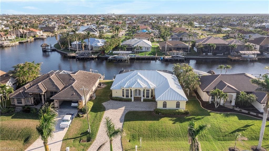 2306 SW 51st ST CAPE CORAL, FL 33914