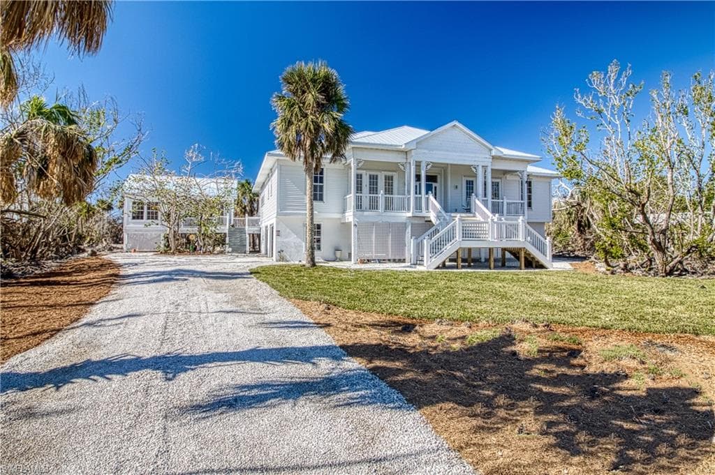 645 Donax ST SANIBEL, FL 33957