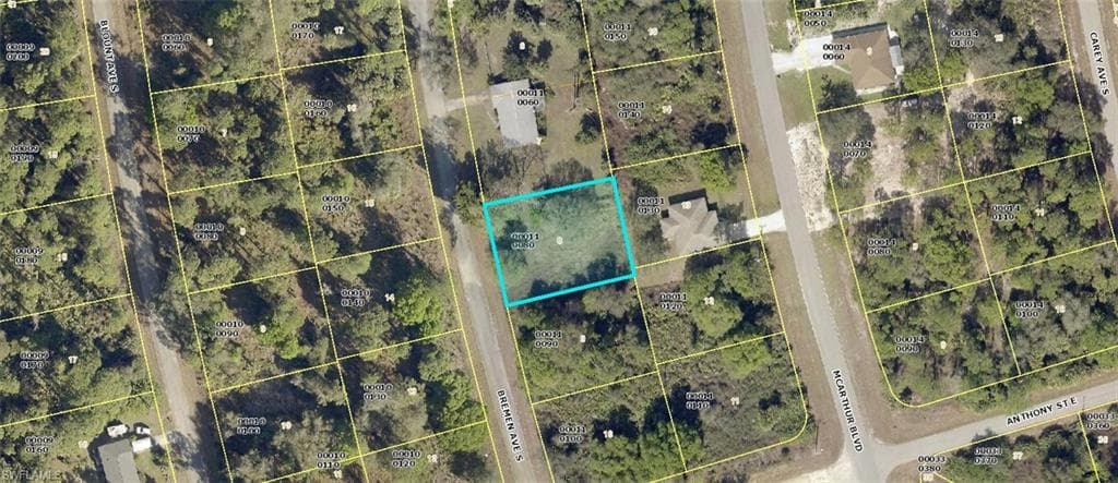135 Bremen AVE S LEHIGH ACRES, FL 33974