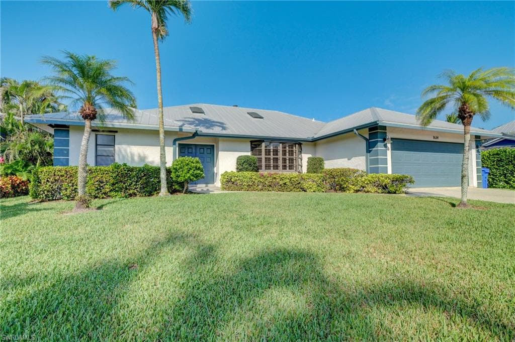 1634 Bonita CT NAPLES, FL 34102