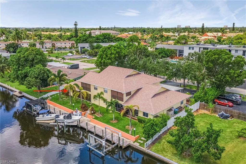 4919 Victoria DR 4 CAPE CORAL, FL 33904