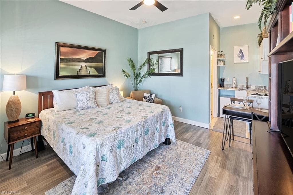25000 Tamiami Trail  East NAPLES, FL 34114