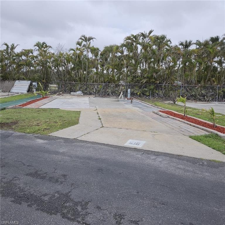 19681 Summerlin RD 516 FORT MYERS, FL 33908