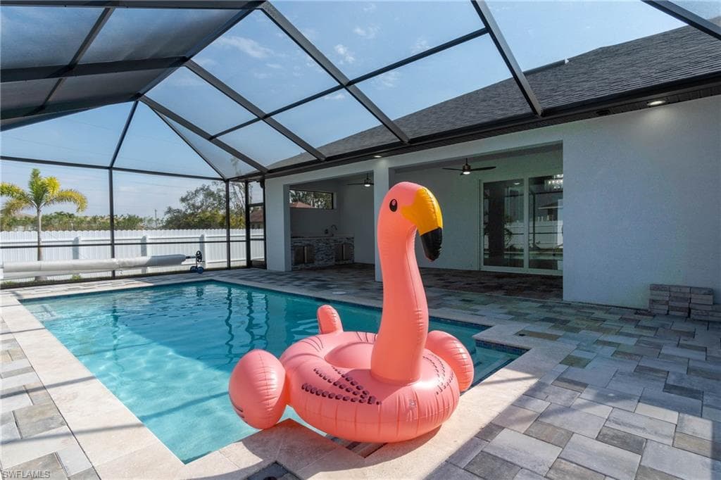 1617 3rd TER CAPE CORAL, FL 33991