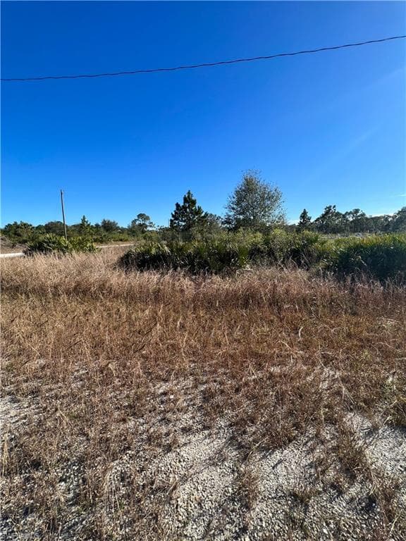 3705 Catron CT LEHIGH ACRES, FL 33971