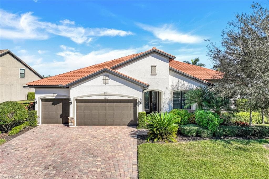 14457 Pine Hollow DR ESTERO, FL 33928