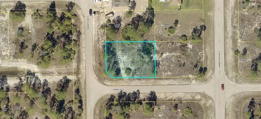 821 Dudley AVE S LEHIGH ACRES, FL 33974