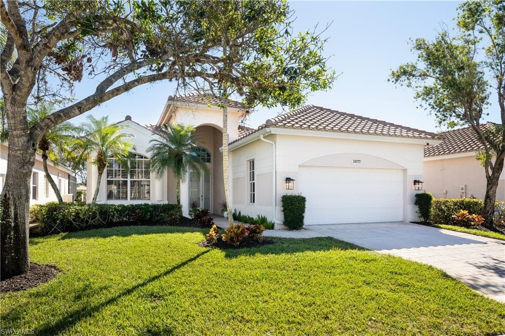 24777 Hollybrier LN BONITA SPRINGS, FL 34134