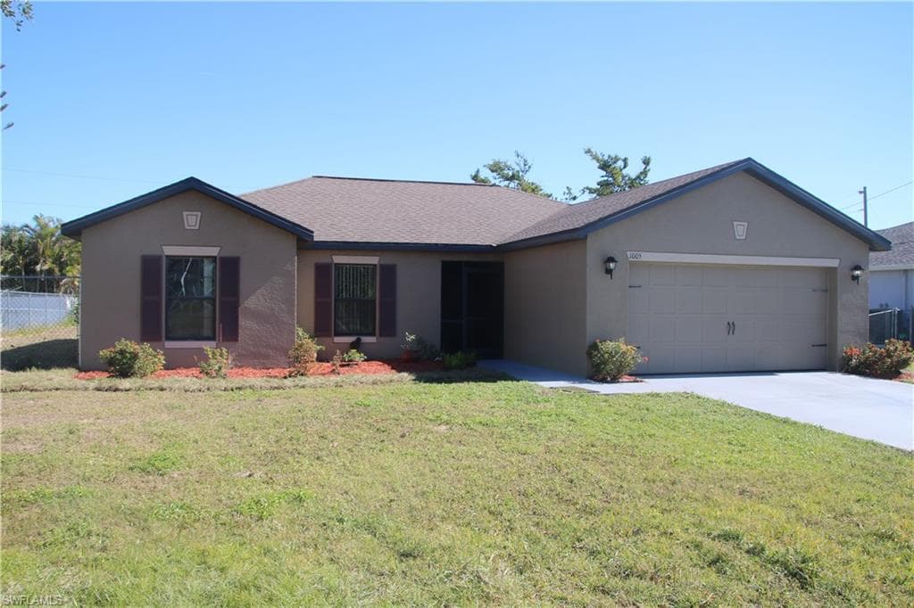 1005 SW 6th PL CAPE CORAL, FL 33991