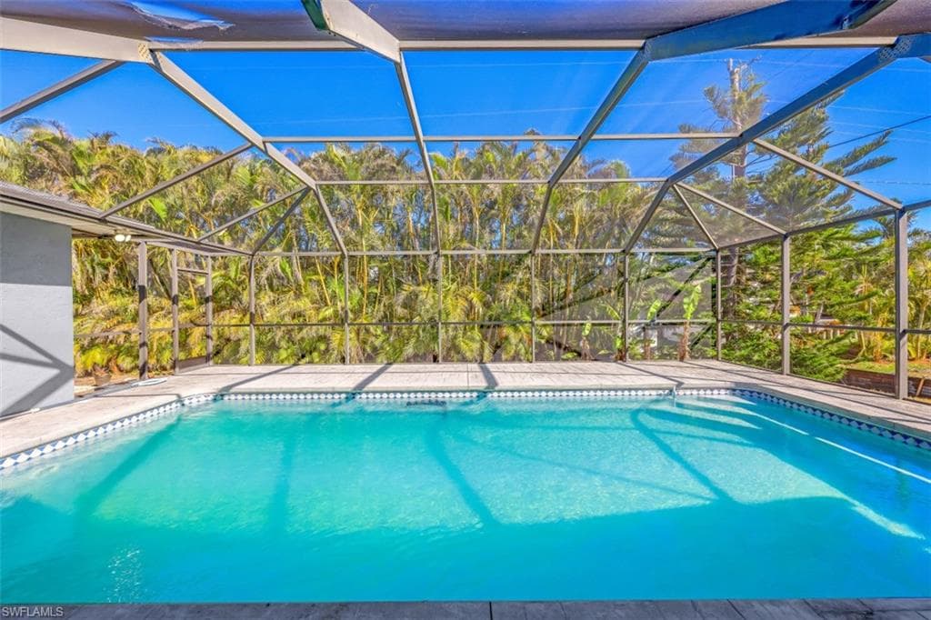 4884 Riverside DR ESTERO, FL 33928