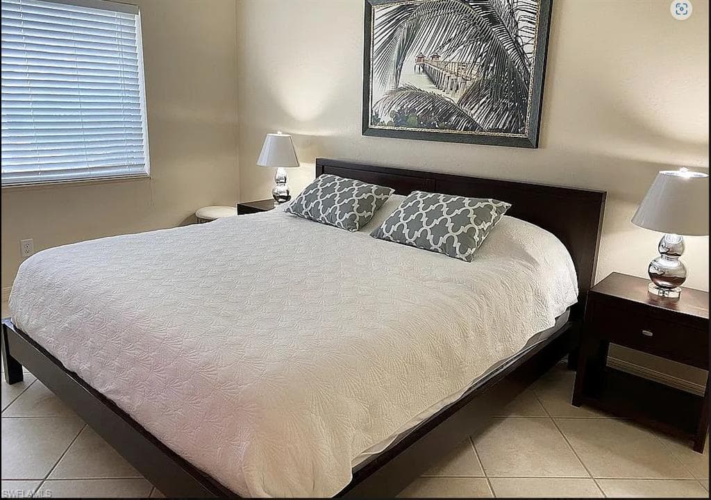 11900 Forest Mere DR 101 BONITA SPRINGS, FL 34135