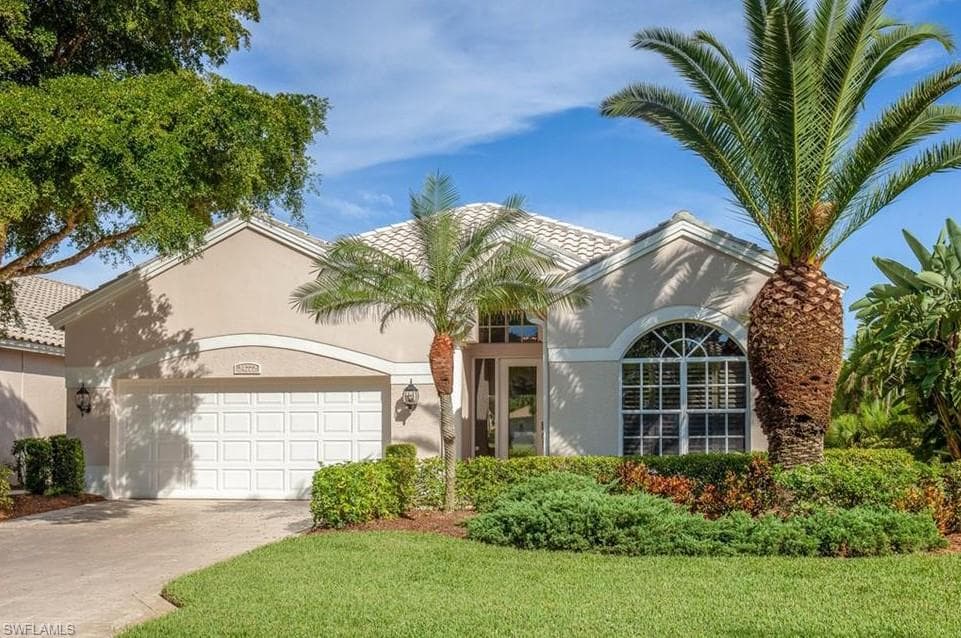 24772 Hollybrier LN BONITA SPRINGS, FL 34134