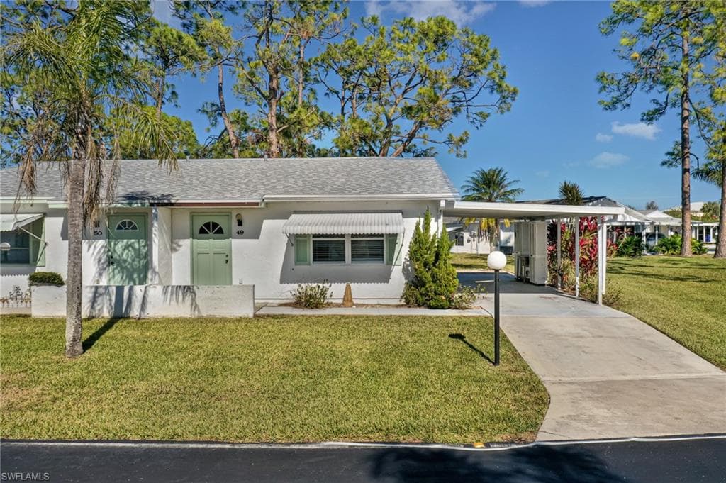 49 Heath Aster LN E LEHIGH ACRES, FL 33936