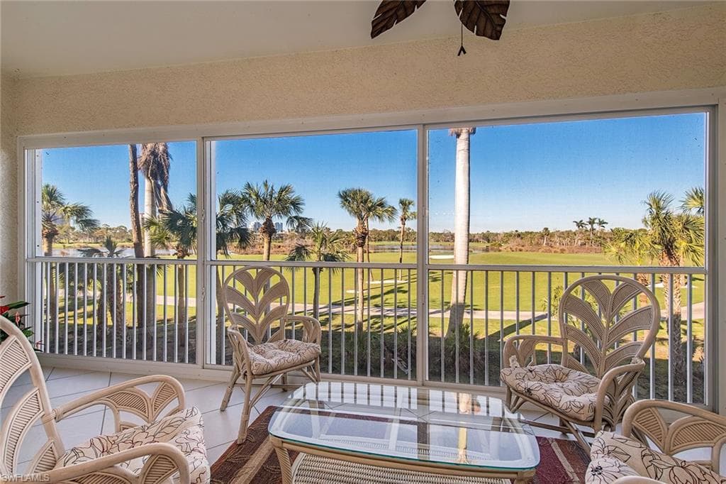 4120 Bayhead DR 105 BONITA SPRINGS, FL 34134