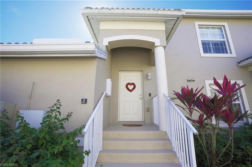 3415 Laurel Greens LN S 203 NAPLES, FL 34119