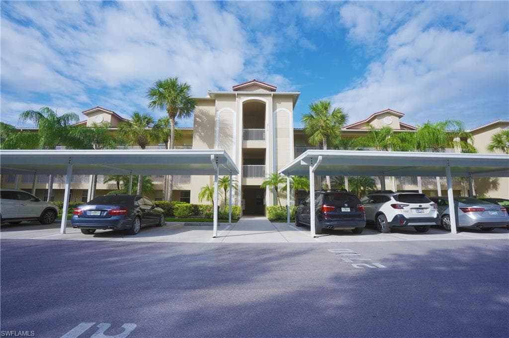 2710 Cypress Trace CIR 3035 NAPLES, FL 34119