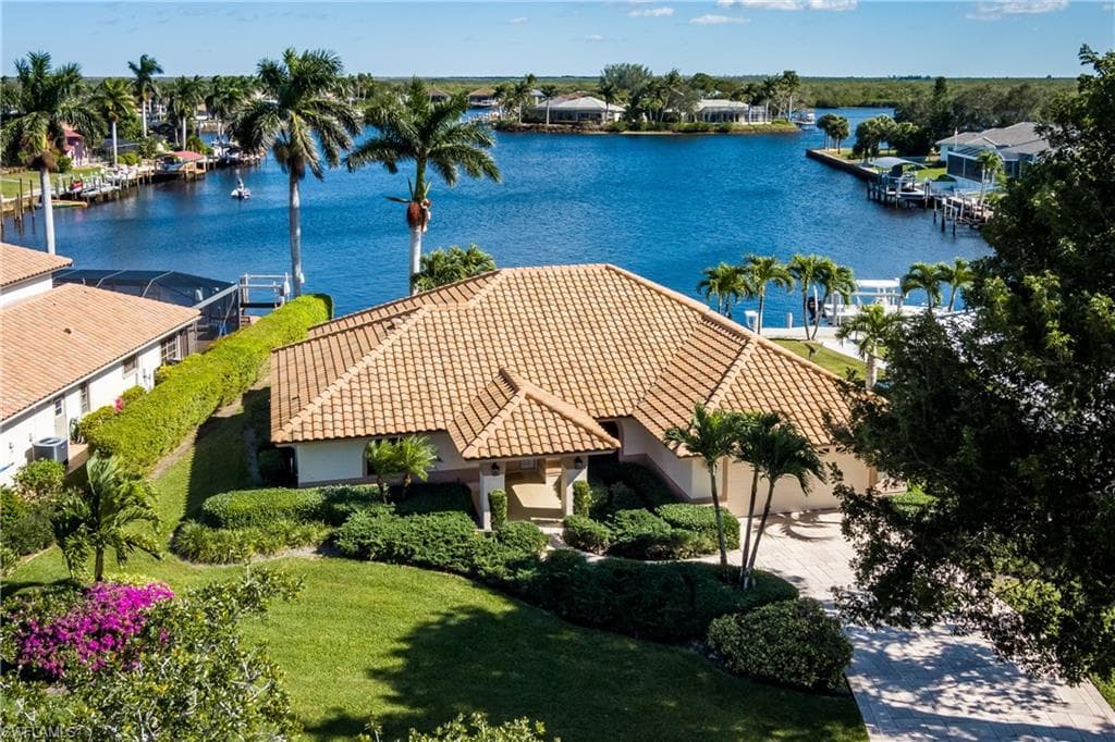 117 Newport DR NAPLES, FL 34114