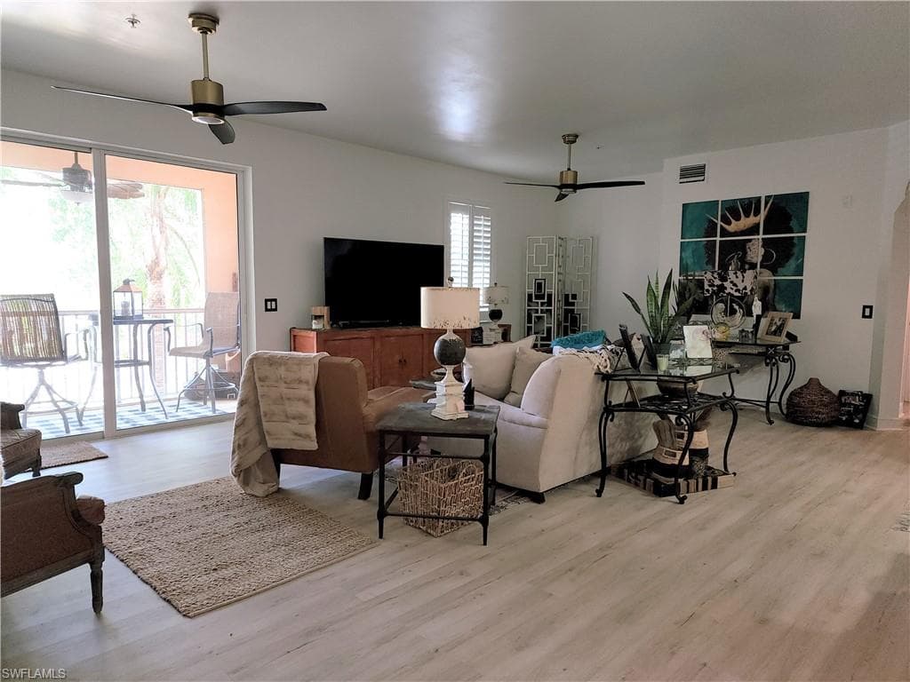 3953 Pomodoro CIR 201 CAPE CORAL, FL 33909