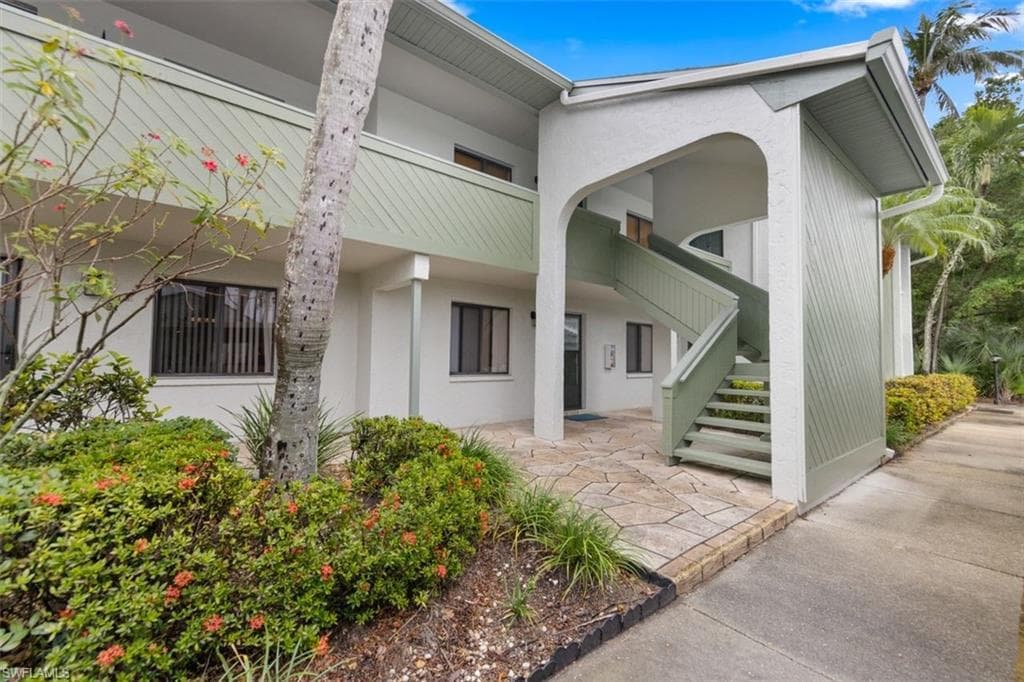 3012 Kings Lake BLVD 3012 NAPLES, FL 34112