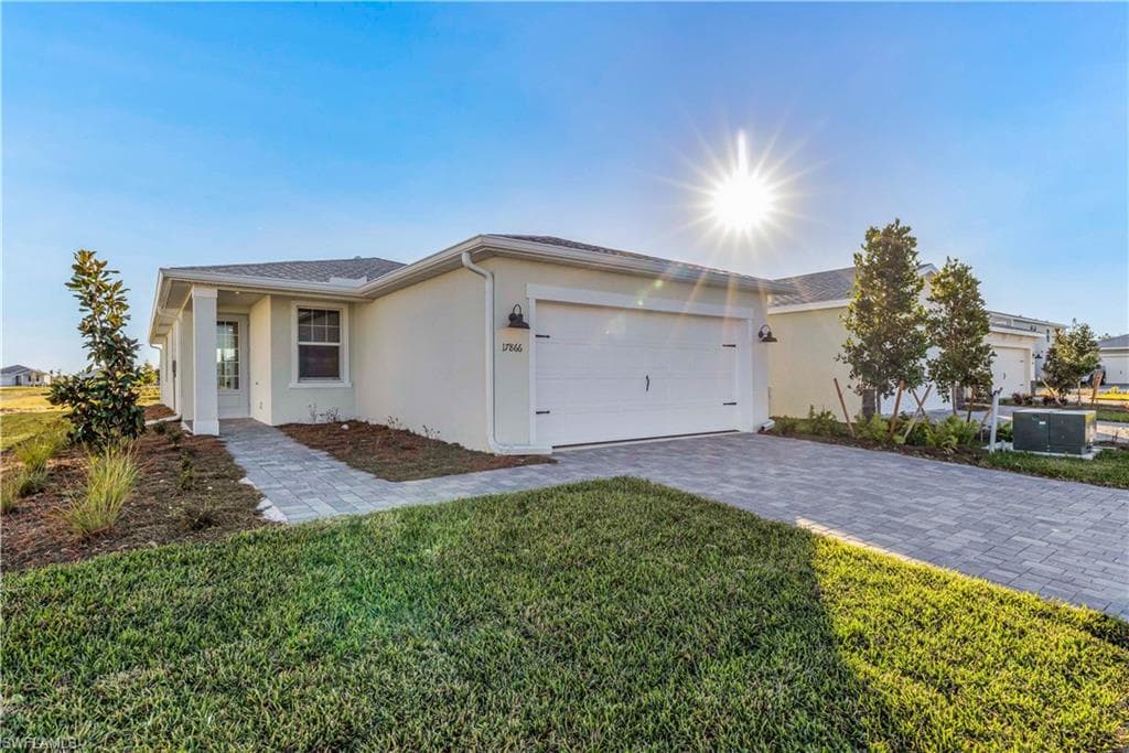 17866 Saddle RD Babcock Ranch, FL 33982