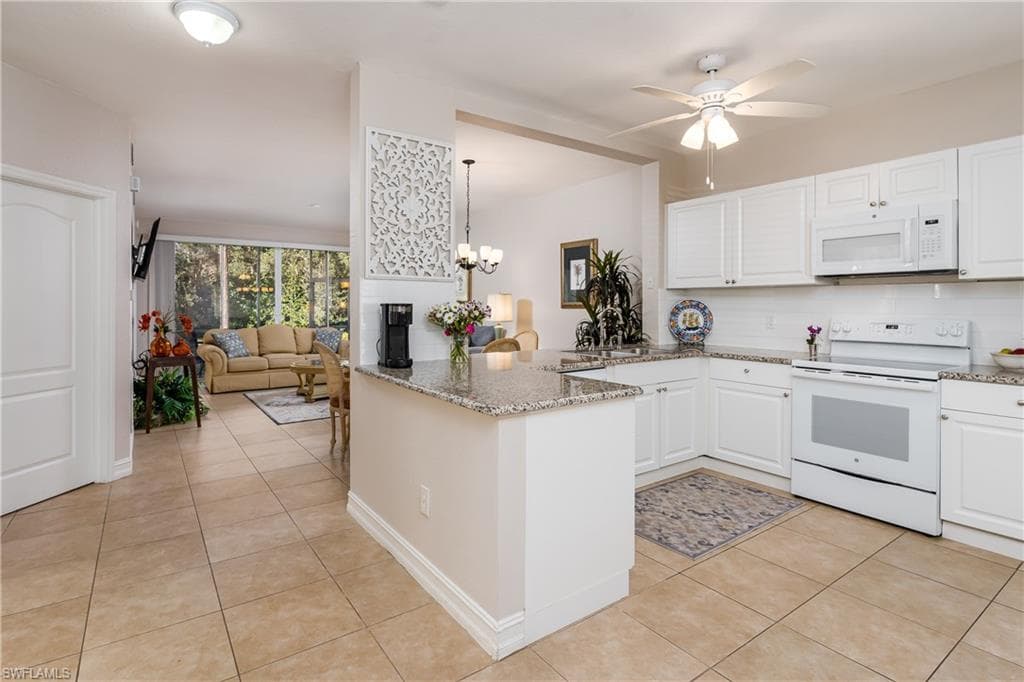 600 Luisa CT 801-1 NAPLES, FL 34104
