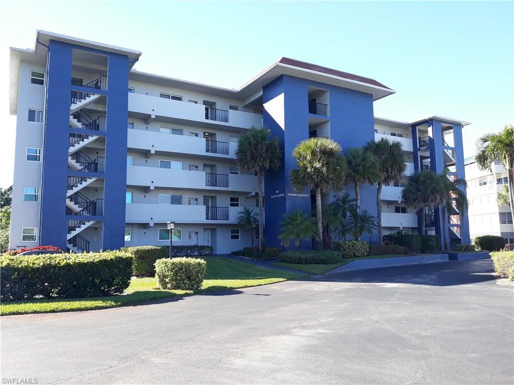 190 Pebble Beach BLVD 503 NAPLES, FL 34113
