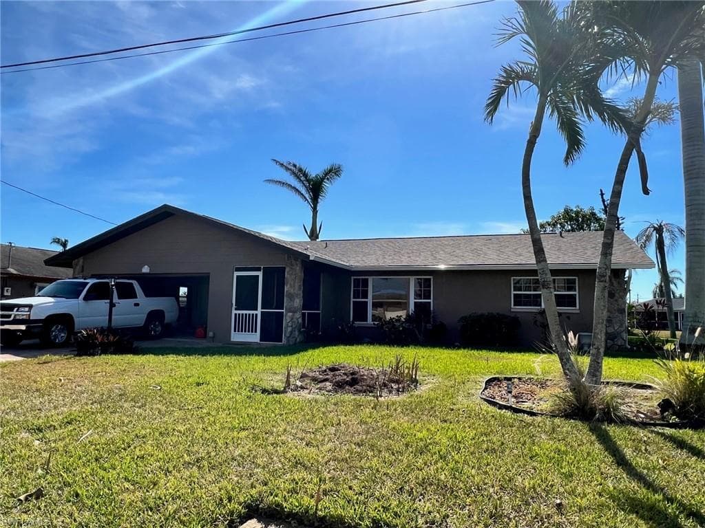 110 SE 42nd ST CAPE CORAL, FL 33904