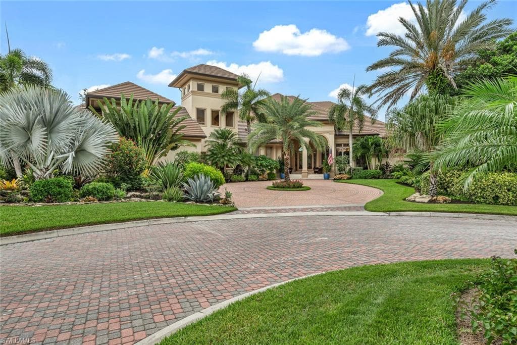 5817 Glenholme CIR NAPLES, FL 34119