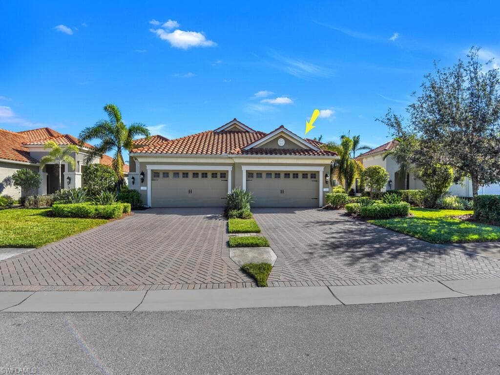 4413 Waterscape LN FORT MYERS, FL 33966
