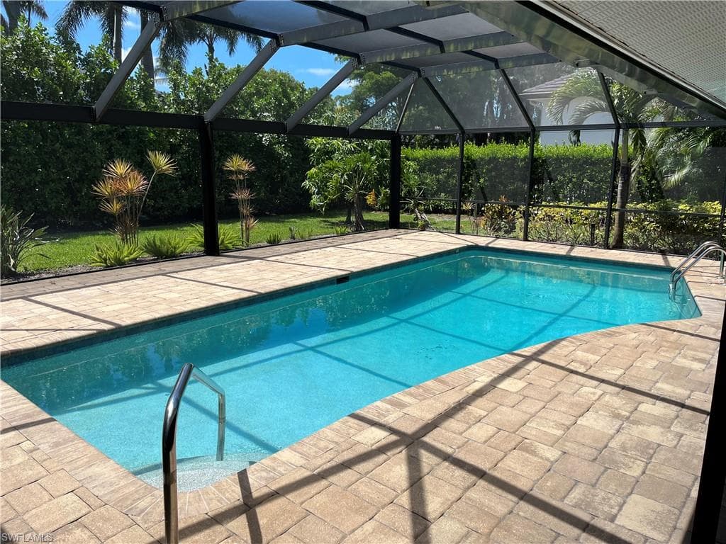 718 Old Trail DR NAPLES, FL 34103
