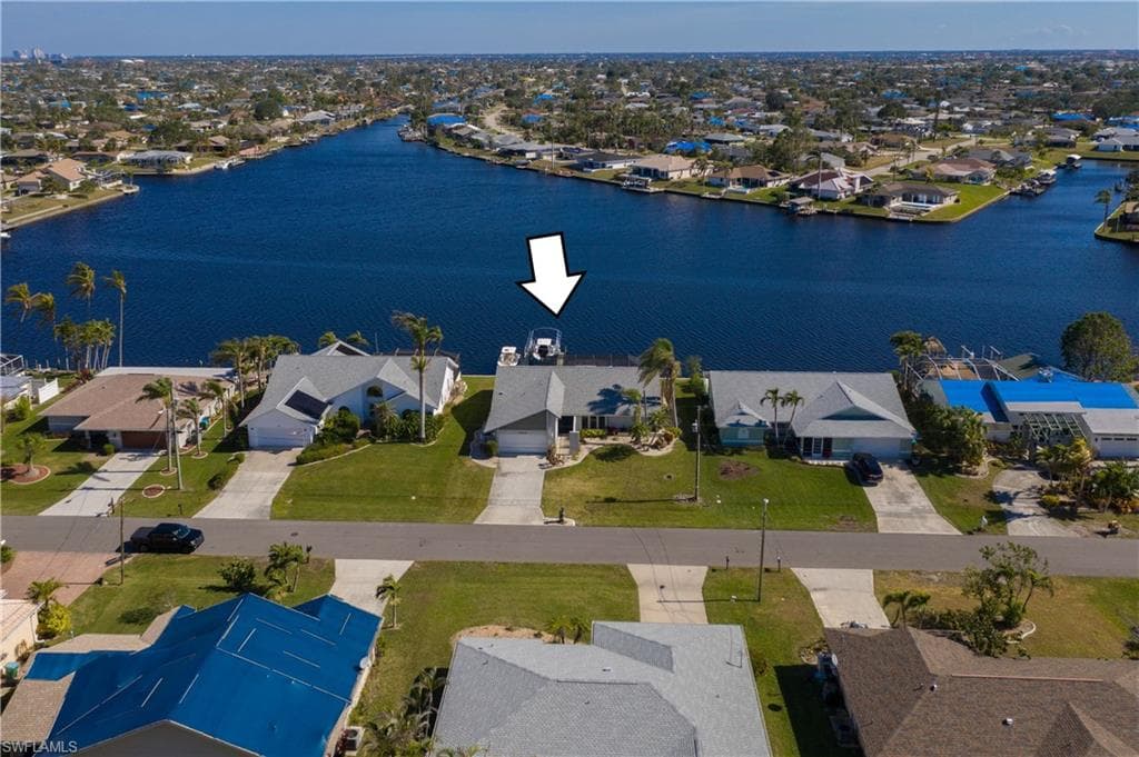 3321 SE 1st AVE CAPE CORAL, FL 33904
